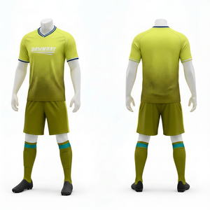 Fabricante de Camisetas de Fútbol por Sublimación |   Tallas para Hombres, Mujeres y Jóvenes |   Ropa Deportiva Ligera de Secado Rápido para Entrenamiento - Product Image 4