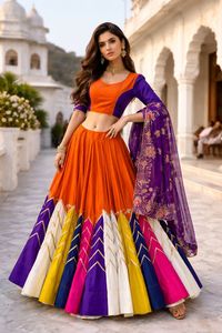 Conjunto Premium de Chaniya Choli de Seda y Algodón Bombay con Borde de Monedas y Dupatta de Georgette para Bodas y Navratri - Product Image 6