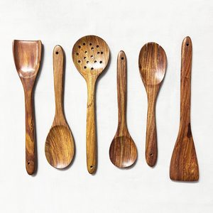 Ustensiles de cuisine en bois écologiques de bonne qualité, ensembles personnalisables (couleur, logo, taille), fabriqués au Vietnam pour usage domestique, boulangerie et hôtellerie - Product Image 4