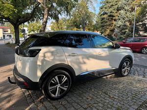 Fairly Used 2025 for 911 GT Turbo SUV 4.1-6L 181 HP Leather Seats <b>Panoramic</b> Sunroof LED Headlights Automatic Dark R20 Left - Product Image 3