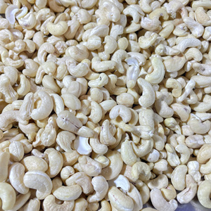 Hot Sale Cashew <b>Nut</b> <b>Kernels</b> Ww320 Vacuum Packed Cashew <b>Nuts</b> Vietnam Cashew <b>Nuts</b> Wholesale Private Label Packaging Available - Product Image 1