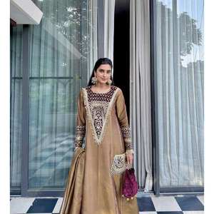 Traje de Fiesta Salwar Kameez de Poliéster de Diseño con Dupatta Elegante - Product Image 5