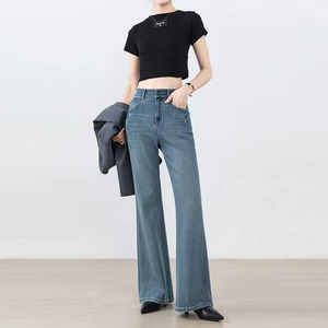 Jean évasé taille haute pour femme, coupe décontractée, délavage vintage bleu moyen, style streetwear - Product Image 1