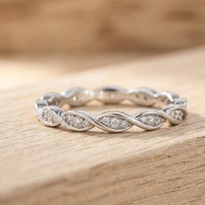 Anillo de compromiso de oro macizo de 10K, 14K, 18K con diamante cultivado en laboratorio de corte redondo, color E, claridad VVS, para mujer, joyería fina. - Product Image 2