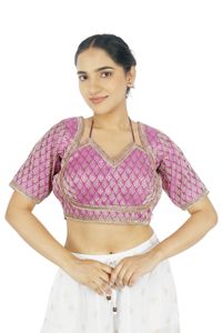 Blouse en soie Banarasi 100% brodée violette, coupe trapèze, manches courtes, col en V, taille naturelle, lavable, pour Lehenga Choli, mariage et fête - Product Image 3