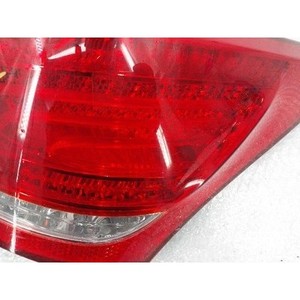 Luz Trasera Derecha Usada Equus 924023N0 - Product Image 5