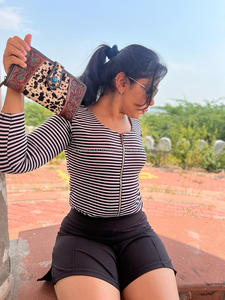 Nuevo estilo occidental Animal Print Tooled Fur Leather Clutch Mujeres Diseñado Monedero Venta caliente Elegante Único Turquesa Piedra Carteras - Product Image 3