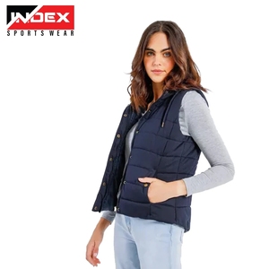Veste matelassée pour femme sur mesure, fabrication de style streetwear d'hiver de luxe OEM ODM - Product Image 2
