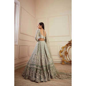 Séquence de vêtements traditionnels chinois travail Lehenga Choli pour tenue de fête - Product Image 3
