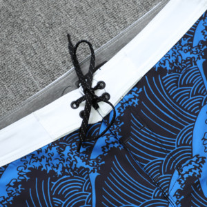 กางเกงขาสั้นชายแบบแห้งเร็ว กันน้ำ พร้อมเชือกผูกเอว สำหรับว่ายน้ำและเล่นเซิร์ฟ - Product Image 3