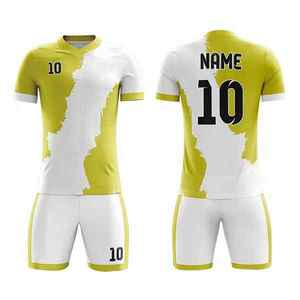High Quality ODM OEM Customized Classic Retro Soccer Uniform V Neck 100% Polyester Breathable Lightweight Custom Team Name - Product Image 3