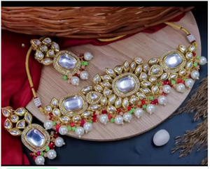 Émeraude traditionnel luxe Kundan perle mariée tour de cou ensemble pour les mariées et les filles en laiton bijoux ethniques cadeau pour les femmes - Product Image 2