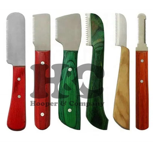 Ensemble de ciseaux et de brosses de toilettage pour animaux de compagnie, modernes et luxueux, en acier inoxydable durable et écologique, vente en gros - Product Image 3