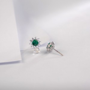 925 Silver Cultivated <b>Emerald</b> Earrings Shining Romantic Engagement Daily Party Surprise Gift for Girls L - Product Image 4