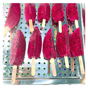 Fruta del Dragón Roja Congelada IQF, preparada a partir de cubos frescos de fruta del dragón para batidos, bebidas de frutas y recetas de postres, Vietnam - Product Image 3