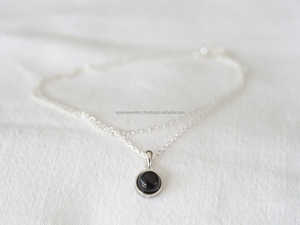 Collar hecho a mano chapado en oro con piedras preciosas de ónix negro de Plata de Ley 925 - Product Image 3