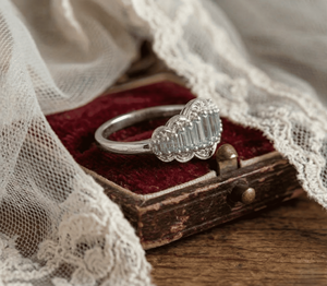 Anillo de boda de plata de ley S925 con circonita cuadrada geométrica de junio y diamante de color, joyería de moda que combina con todo - Product Image 4