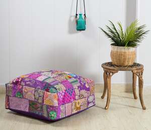 Housse de coussin carrée bohème en patchwork, faite à la main en coton et lin, multicolore violet, style indien, décoration intérieure - Product Image 1