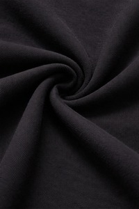 Survêtement essentiel conçu pour un usage quotidien, avec un tissu doux, une coupe confortable et un style minimaliste, parfait pour les tenues décontractées. - Product Image 6