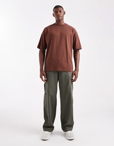 T-shirt en coton marron à manches courtes et col rond pour homme, coupe oversize, couleur unie, tricot jersey décontracté, coupe classique - Product Image 5