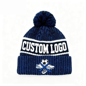 Bonnet ajustable personnalisé avec pompon, unisexe, pour adulte, motif football brodé, tricoté, chaud, idéal pour l'hiver et les voyages - Product Image 3