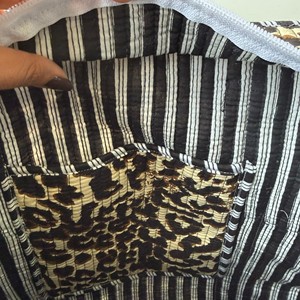 Bolsa de Mano de Lona con Estampado de Leopardo, Acolchada, con Cierre de Cremallera, Estilo Moderno, para Todas las Temporadas, Bolsa de Compras - Product Image 3