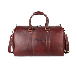 กระเป๋าเดินทางหนังคุณภาพสูงราคาขายส่ง ผลิตในปากีสถาน สำหรับใช้งานกลางแจ้ง โดย Zeus International - Product Image 6