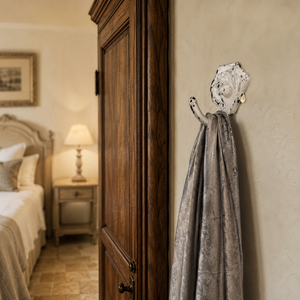 Porte-manteau mural en fonte antique en forme de fleur, finition chromée, pour cuisine, porte, hôtel, chambre, maison |   Crochets muraux décoratifs - Product Image 2