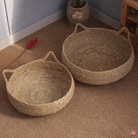 Panier-lit pour chat en paille tressée naturelle, respirant, avec griffoir en herbe de laitue, nid rafraîchissant d'été rond avec poignées en forme d'oreilles mignonnes