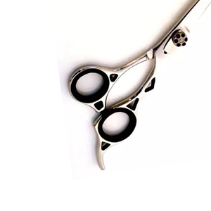 กรรไกรตัดผมมืออาชีพ ขนาด 6.5 นิ้ว ด้ามจับสแตนเลส พับได้ สำหรับคนถนัดขวา ใบมีดคมกริบ ตัดผมตรง ใช้ในร้านเสริมสวย - Product Image 5