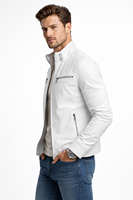 Veste de motard minimaliste blanche de qualité supérieure pour homme, coupe ajustée élégante, finition en polyester et nylon lisse, fermeture éclair moderne sur le devant