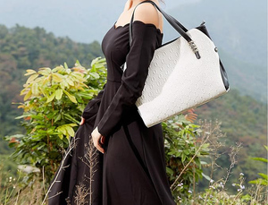 Sac fourre-tout de luxe en cuir véritable pour femme, élégant sac à bandoulière en cuir de vachette personnalisé, idéal pour toutes les occasions (OEM) - Product Image 2