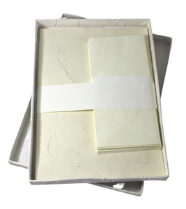Cartella di Presentazione Camelon Exports Formato <span class=keywords><strong>A4</strong></span> <span class=keywords><strong>in</strong></span> Carta Riciclata Fatta a Mano con Design Ricamato per Uso Ufficio dal Rajasthan - Product Image 1