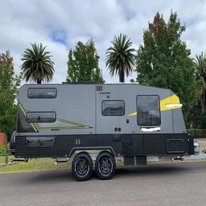 Caravane de camping hors réseau équipée d'une énergie solaire, d'un réservoir d'eau, d'une cuisine, d'un espace de couchage et d'un châssis robuste pour les aventures isolées - Product Image 4