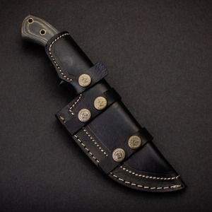 Couteau de chasse artisanal de qualité industrielle, acier Damas, manche G10, lame droite, étui en cuir - Product Image 3