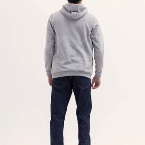 Sudadera con capucha Premium Pullover Basics con forro polar suave, capucha con cordón ajustable y corte cómodo y relajado. - Product Image 2