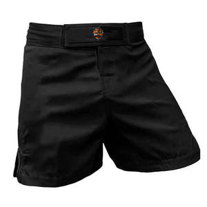 Pantalones cortos de grappling para hombre diseñados para un movimiento fluido durante el entrenamiento de MMA, la práctica de lucha y las sesiones de ejercicio. - Product Image 2