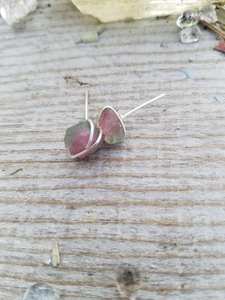 ต่างหูคริสตัลทัวร์มาลีนสั่งทำพิเศษ ต่างหูแบบมินิมอลทำมือ ของขวัญสำหรับเธอ - Product Image 3