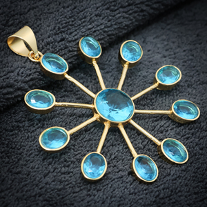 Colgante artesanal de topacio azul y cuarzo con diseño de rayos de sol, chapado en oro, proveedor de joyería de lujo, regalo para ella - Product Image 4