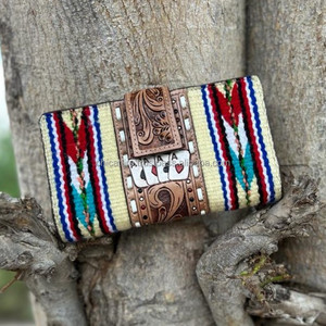 Aztec Saddle Blanket Leather Clutch Handtooled Gamble Carving Mujeres Clutch Bifold Wallet Western Style Wallet - Product Image 3