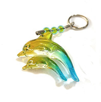 Llavero con Dije de Delfín Colorido y Divertido con Impresión UV, Forma 3D, Tema Oceánico Duradero
