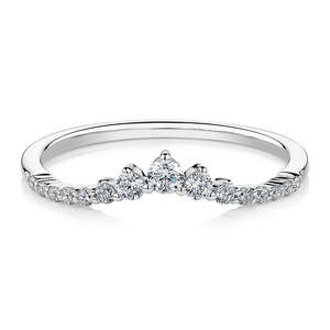 แหวนแต่งงานเพชรเลี้ยงในห้องปฏิบัติการ 0.32 กะรัต ดีไซน์โค้ง 14K ทองคำขาว รูปทรงเชฟรอน แหวนมงกุฎ สามารถสวมซ้อนกันได้ หรูหรา ชุบโรเดียม รับรองโดย IGI - Product Image 1