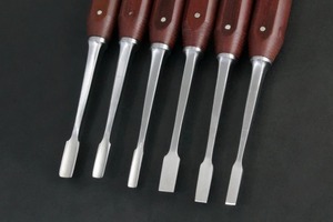 Azicon's 6 Piece <b>Bench</b> Wood Chisel Set High Carbon Steel Bevel Edge Blades Hardwood Handles Woodworking Joinery Hand <b>Tools</b> - Product Image 6