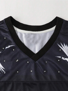 Camiseta de Baloncesto Personalizada de Malla Transpirable de Manga Corta con Cuello en V, de Secado Rápido, 100% Poliéster, con Estampado Frontal por Transferencia Térmica, ¡Venta Caliente! - Product Image 5