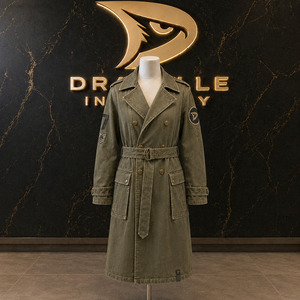 Gabardina Táctica de Mezclilla Lavada Color Oliva para Hombre, Talla Grande, con Bolsillos Utilitarios, Cinturón y Estilo Duster Largo - Product Image 1