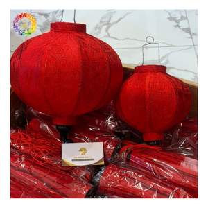 Lanterne élégante en soie de bambou / Fabriquée à la main et au design classique, lanternes traditionnelles vietnamiennes en soie de bambou - Product Image 1