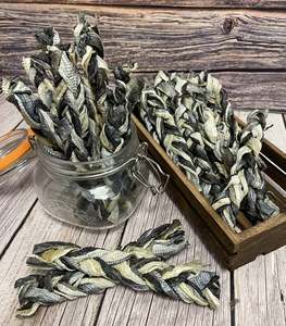 Snacks para Perros de Piel de Salmón Natural, 100% Piel de Pescado, Alta en Proteínas y Omega, Proveedor de Vietnam - Product Image 1