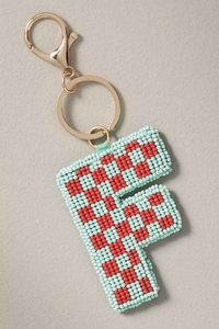 Llavero Personalizado con Letra E en Bordado de Cuentas de Colores Azul y Blanco, Hecho a Mano, Inicial del Alfabeto, Adorno para Bolsa, Regalo para Ella - Product Image 3