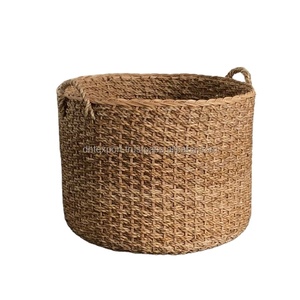 Wholesale Seagrass <b>Basket</b> <b>with</b> Handle Natural Plant Storage <b>Basket</b> Handmade by DHT Handicraft Vietnam - Product Image 1