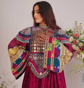 Vêtements traditionnels pour femmes, robe afghane faite à la main, robe de mariée afghane vintage de haute qualité 100% velours, robes de mariée personnalisées pour femmes - Product Image 4